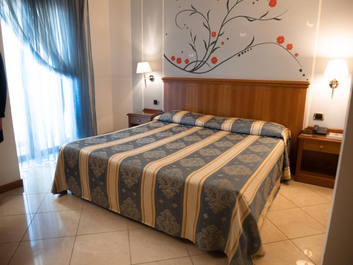 Dipendenza Hotel Londra Alexandrie Extérieur photo